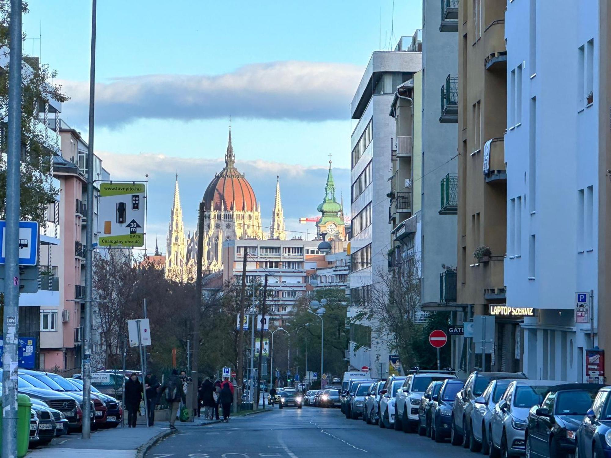 Sunny Castle Apartment Budapest Eksteriør bilde